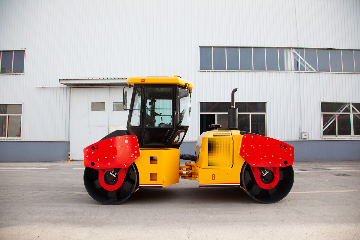 162HP Cummins asphalt roller
