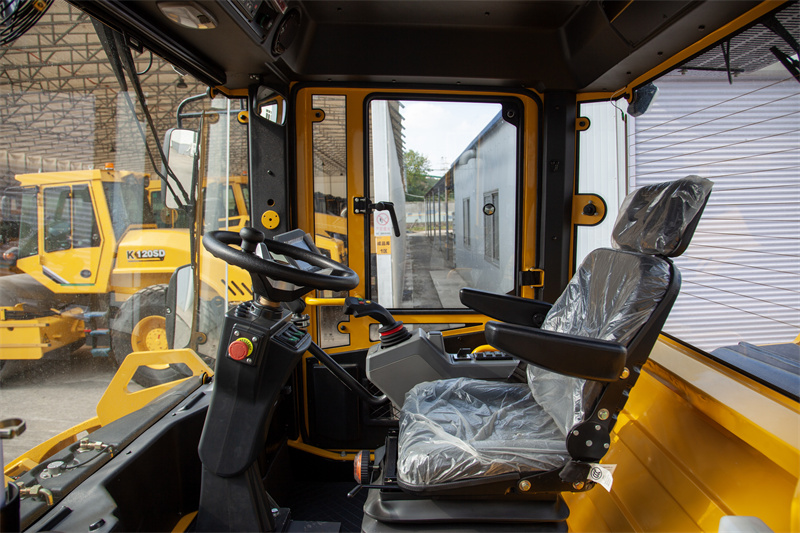 162HP Cummins road roller