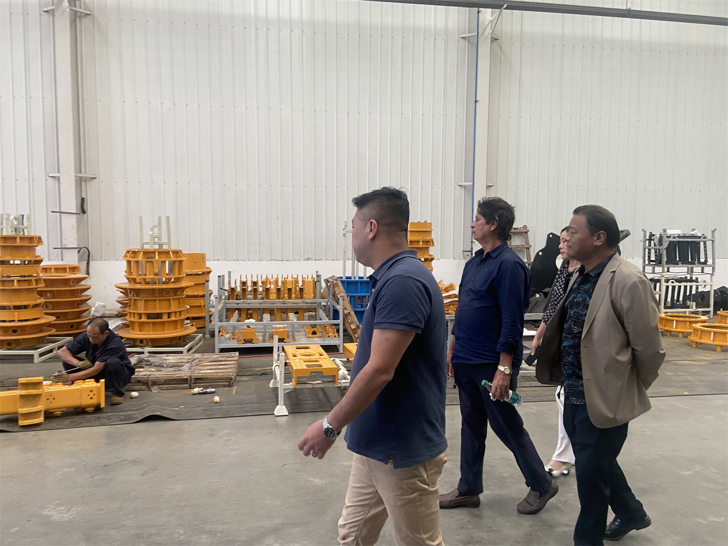 Excavator Factory