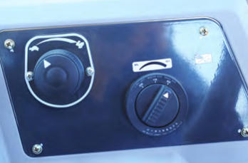 DH17-G XL standard edition bulldozer working at a job site from China factory