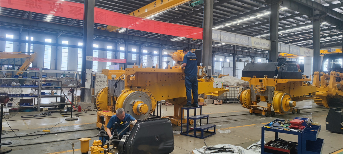 600HP SD46 Mining Bulldozer high precision hydraulic system