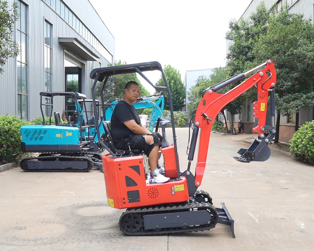 18 HP small crawler excavator
