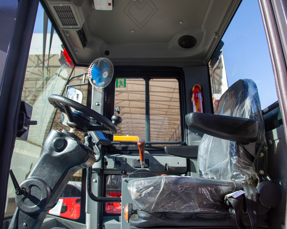 municipal maintenance compactor